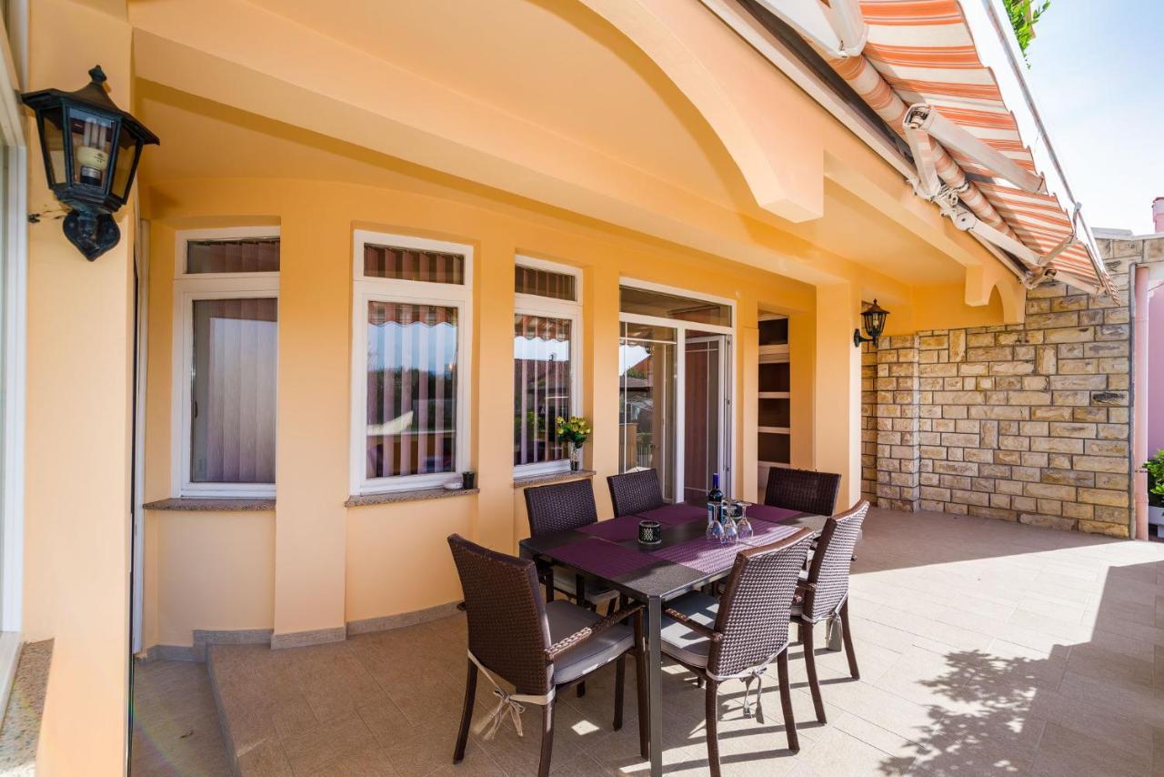 Villa Dalmatina Zadar Bagian luar foto