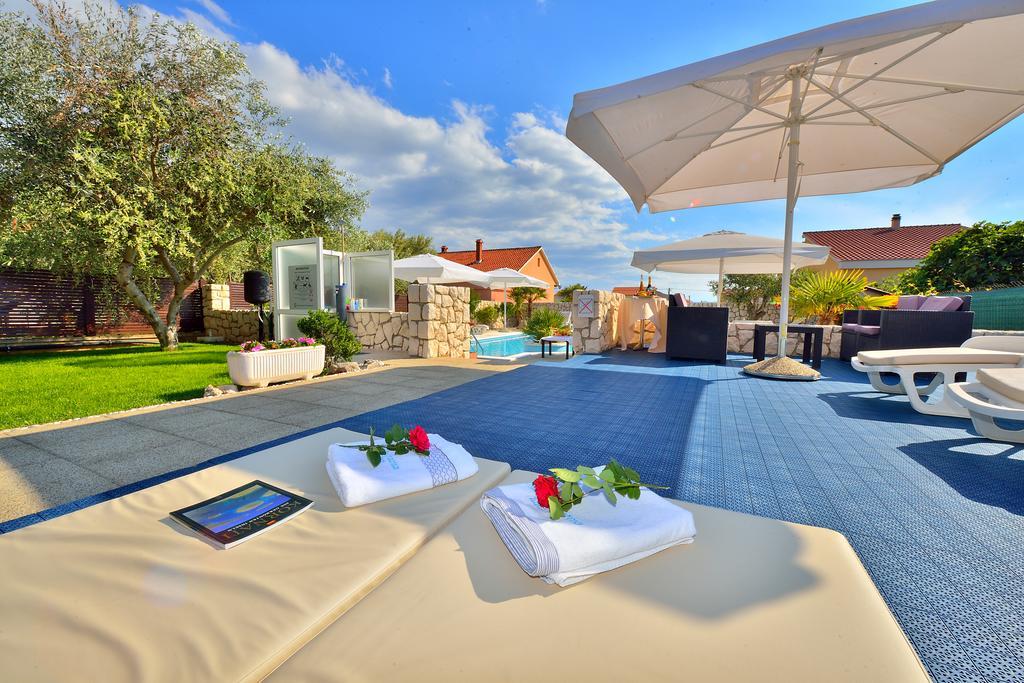Villa Dalmatina Zadar Bagian luar foto