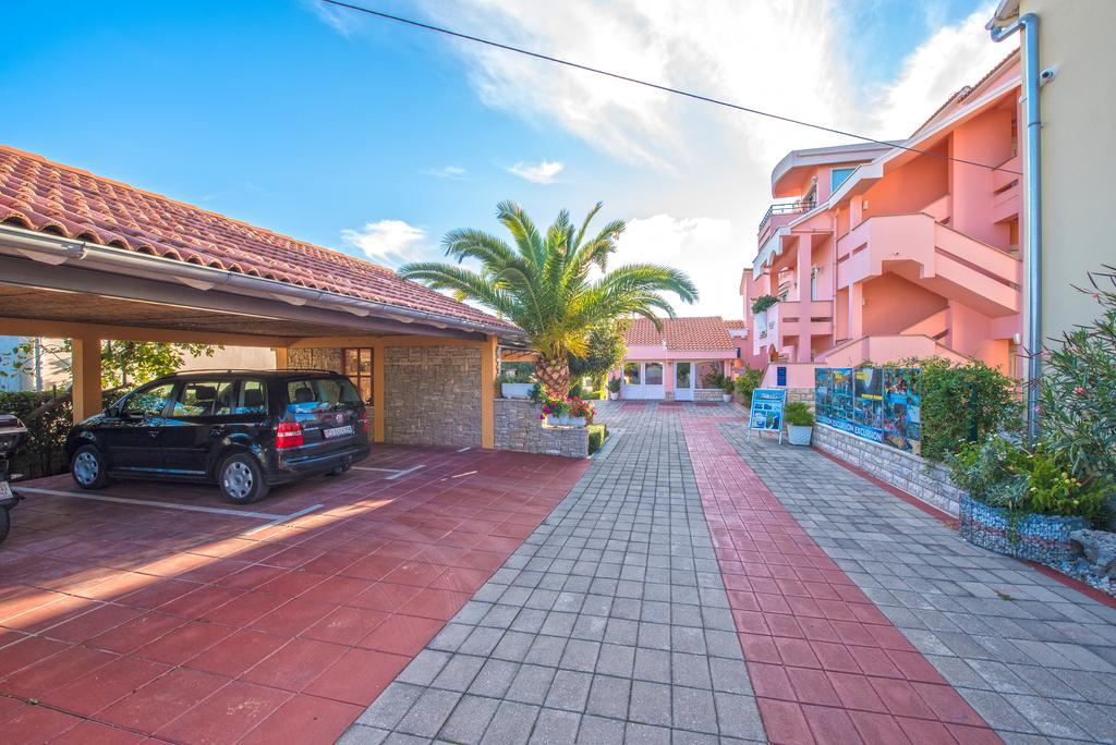 Villa Dalmatina Zadar Bagian luar foto